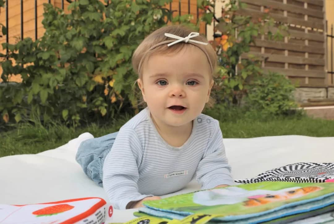 Mata edukacyjna dla niemowląt: Od kiedy? Rozwój i wybór idealnej