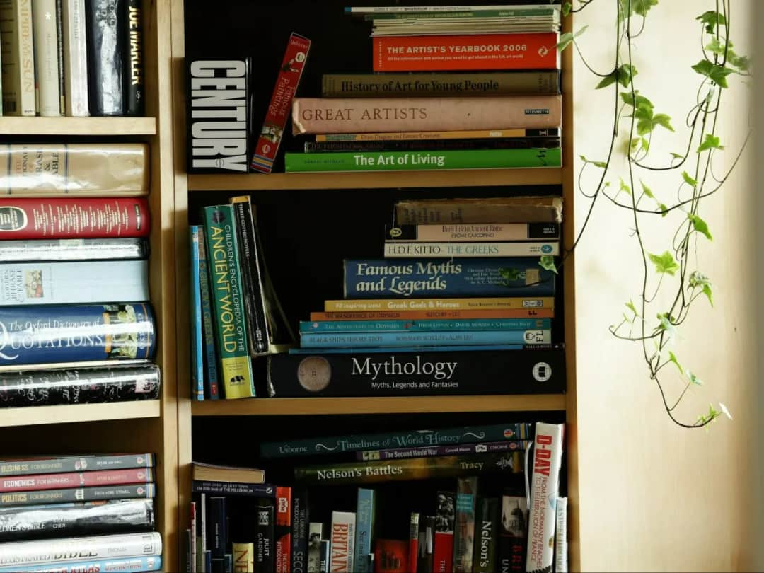 Najlepsze książki o samorozwoju: Sprawdzone tytuły, które zmieniają życie